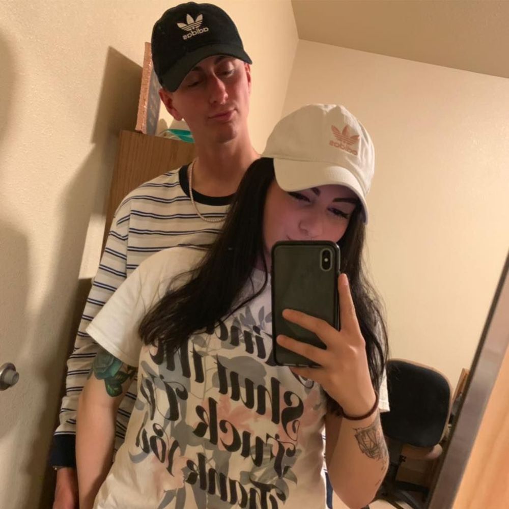 Meet your Posher, Abigail